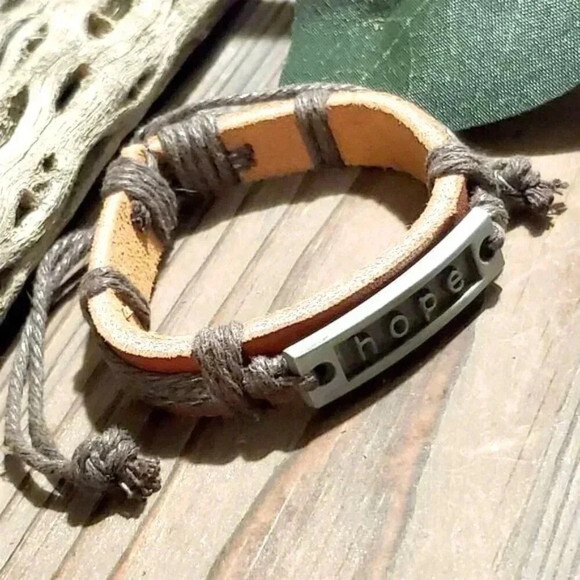 Genuine Leather Handcrafted Hope Affirmation Medium Brown Silver Pewter Bracelet - Picture 5 of 6